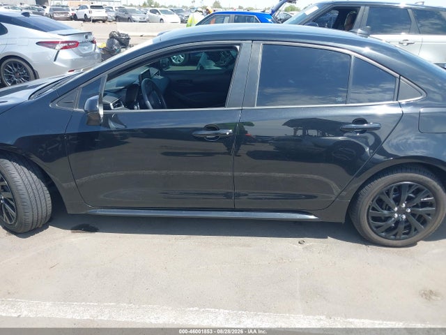 2022 Toyota Corolla Le მანქანა იყიდება აუქციონზე, vin: 5YFEPMAE2NP301482, აუქციონის ნომერი: 46001853