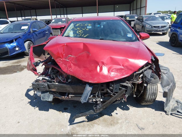 46001907 :رقم المزاد ، 5YFBURHE1JP834531 vin ، 2018 Toyota Corolla Le مزاد بيع