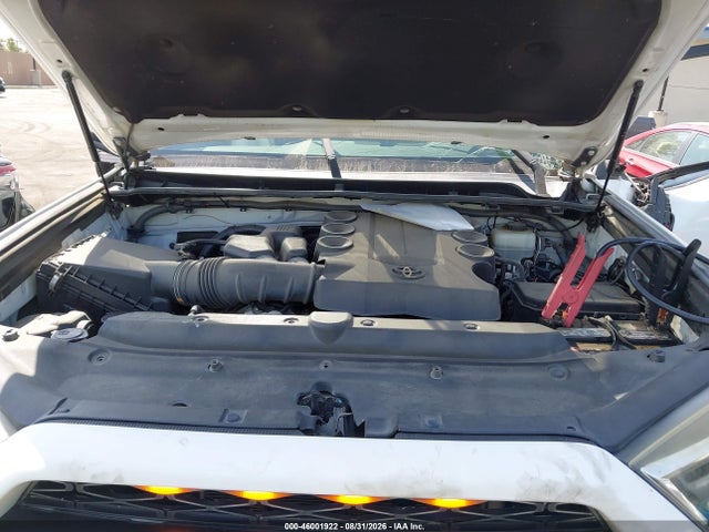 Toyota 4RUNNER SR5 2015 JTEBU5JR0F5269338 Image 10