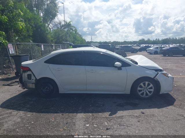 2022 Toyota Corolla Le მანქანა იყიდება აუქციონზე, vin: 5YFEPMAE9NP388152, აუქციონის ნომერი: 46001952