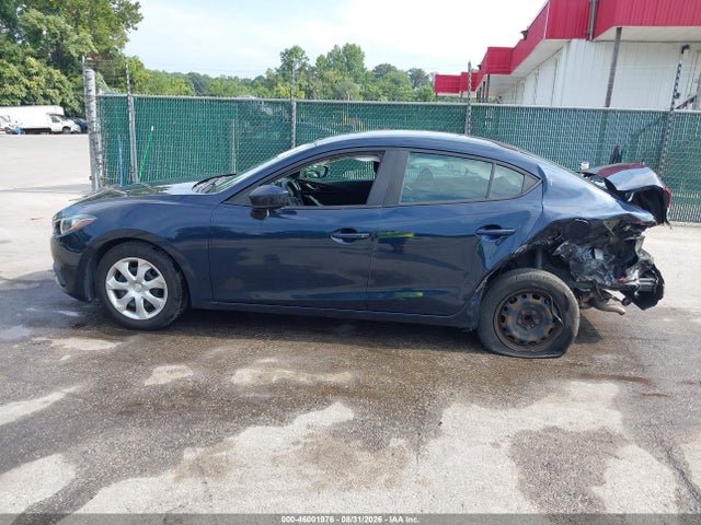 2016 Mazda Mazda3 I Sport მანქანა იყიდება აუქციონზე, vin: 3MZBM1T72GM241221, აუქციონის ნომერი: 46001976