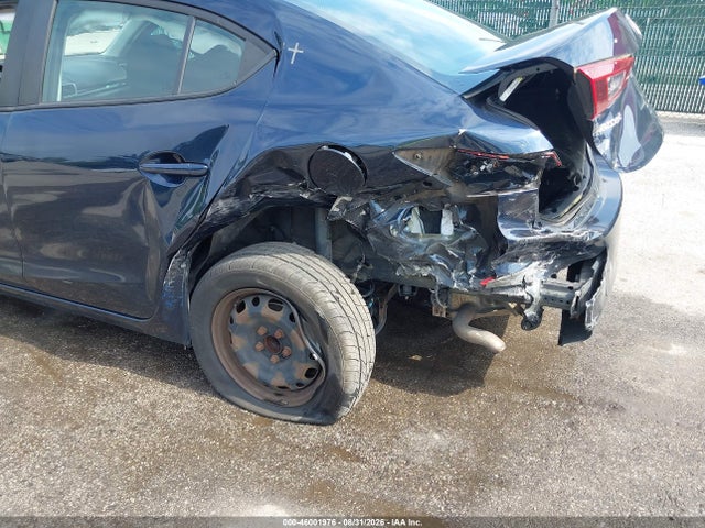 2016 Mazda Mazda3 I Sport მანქანა იყიდება აუქციონზე, vin: 3MZBM1T72GM241221, აუქციონის ნომერი: 46001976