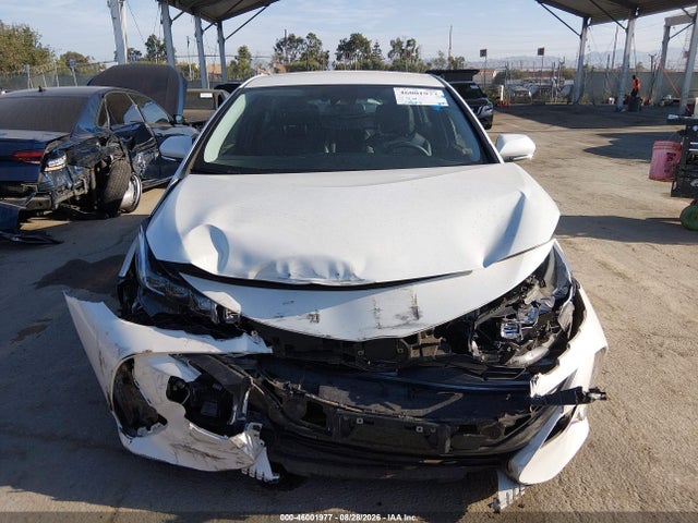 Toyota Prius Prime Premium 2019 JTDKARFP0K3119618 Image 13