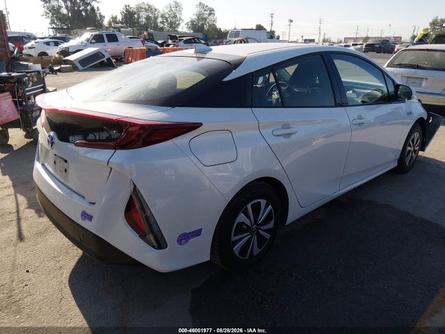 Toyota Prius Prime Premium 2019 JTDKARFP0K3119618 Image 4