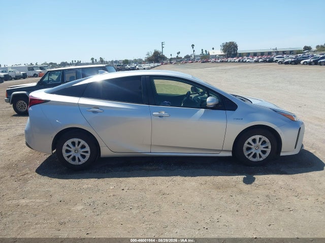 Toyota Prius Le 2019 JTDKARFUXK3094023 Image 13
