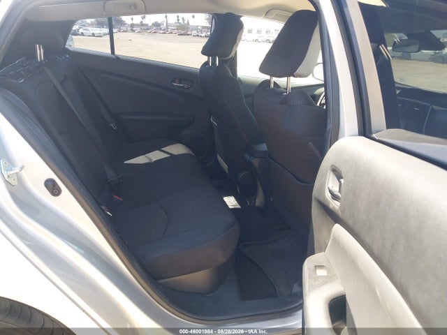 Toyota Prius Le 2019 JTDKARFUXK3094023 Image 8