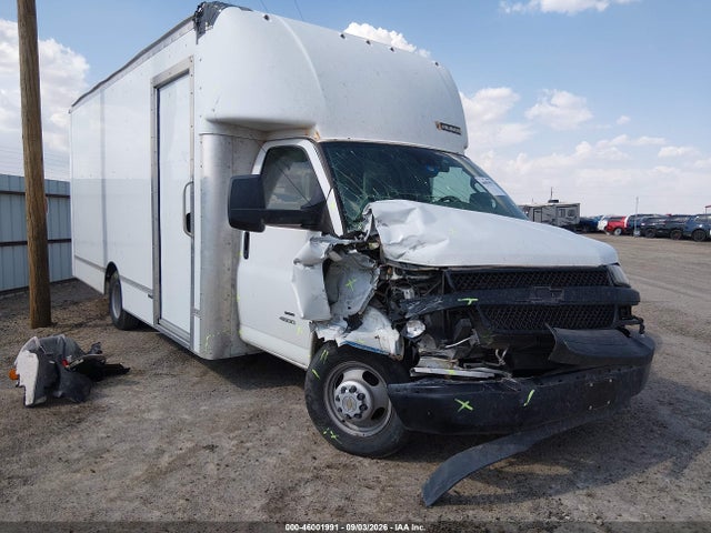 46001991 :رقم المزاد ، 1HA6GVC78MN011716 vin ، 2021 Chevrolet Express Cutaway 4500 Van مزاد بيع