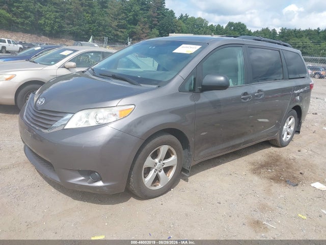 Продаж на аукціоні авто 2017 Toyota Sienna Le 8 Passenger, vin: 5TDKZ3DC1HS789322, номер лоту: 46002019