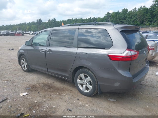 Продаж на аукціоні авто 2017 Toyota Sienna Le 8 Passenger, vin: 5TDKZ3DC1HS789322, номер лоту: 46002019