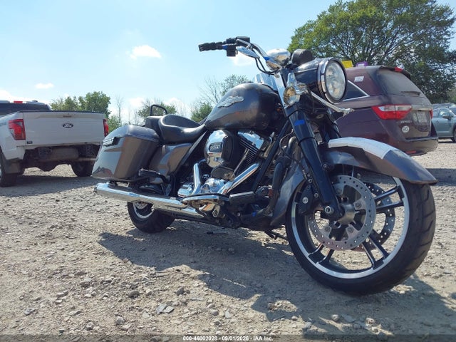 2014 1HD1FHM1XEB636908 main image