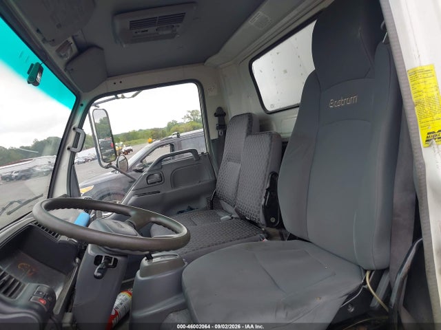 46002064 :رقم المزاد ، JALC4B16367001318 vin ، 2006 Isuzu W4s042 Npr Hd Reg مزاد بيع