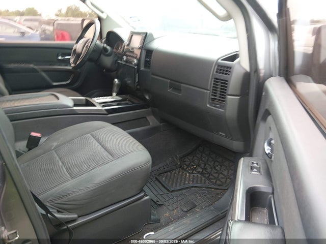 2015 Nissan Titan Sv მანქანა იყიდება აუქციონზე, vin: 1N6BA0ED3FN507680, აუქციონის ნომერი: 46002065
