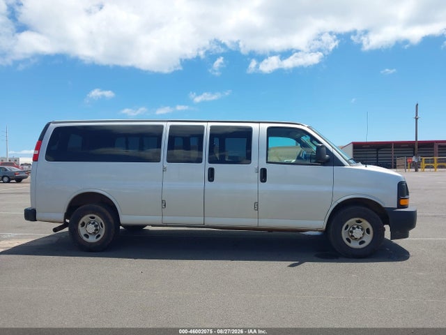 Chevrolet Express 3500 Ls 2017 1GAZGNFF6H1303553 Image 16