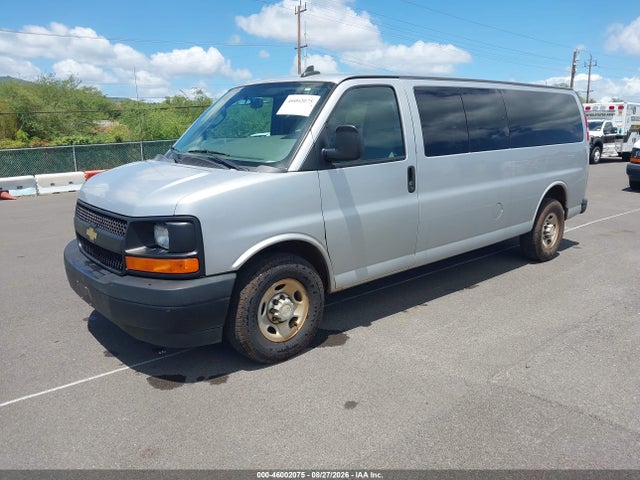 Chevrolet Express 3500 Ls 2017 1GAZGNFF6H1303553 Image 2