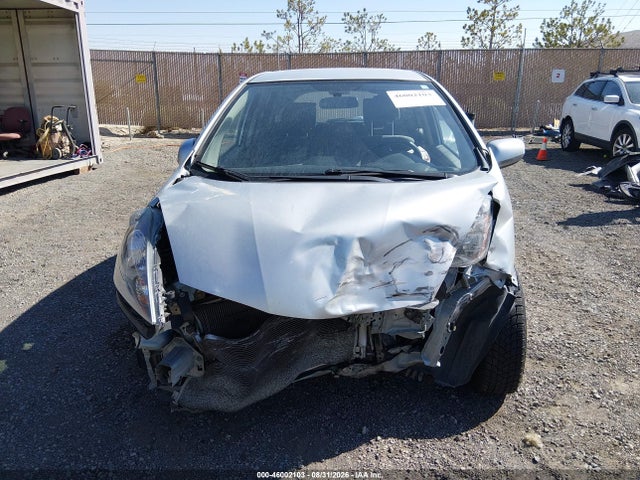 46002103 :رقم المزاد ، JHMGE8H34CC018791 vin ، 2012 Honda Fit مزاد بيع