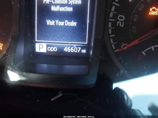 2020 Toyota Tacoma Sr მანქანა იყიდება აუქციონზე, vin: 5TFAX5GN3LX185977, აუქციონის ნომერი: 46002105