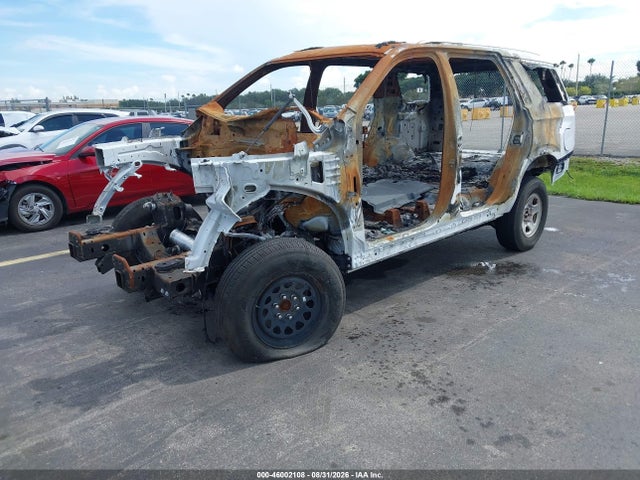 Продаж на аукціоні авто 2022 Chevrolet Tahoe 4wd Lt, vin: 1GNSKNKD5NR363758, номер лоту: 46002108