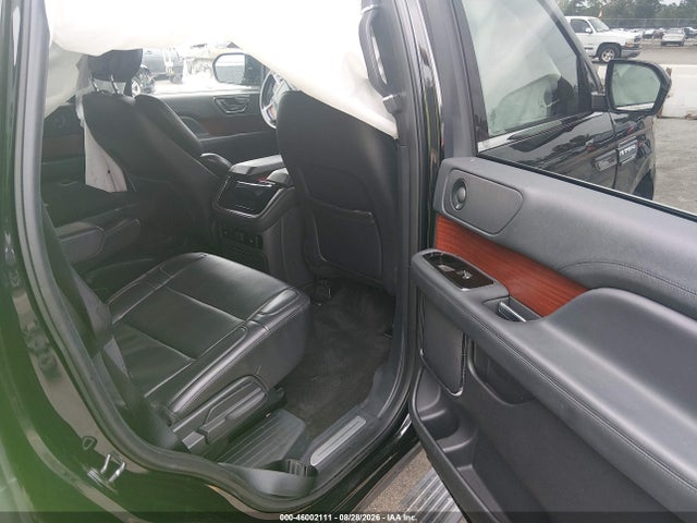 Продажа на аукционе авто 2022 Lincoln Navigator Standard, vin: 5LMJJ2MT7NEL10036, номер лота: 46002111