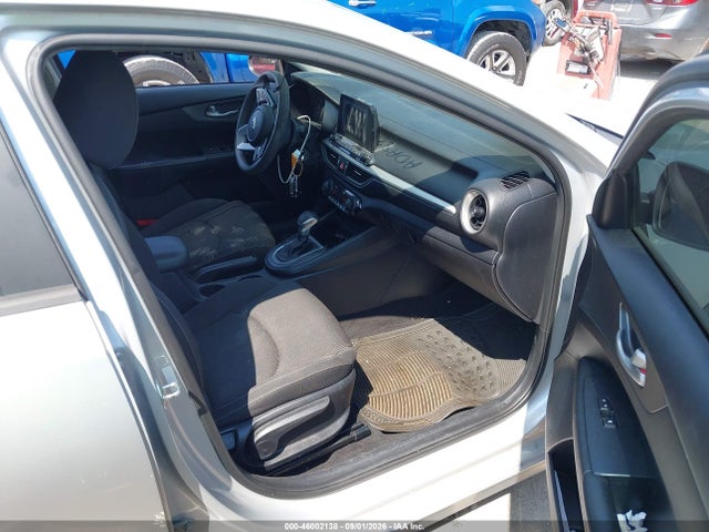 46002138 :رقم المزاد ، 3KPF24AD6KE006358 vin ، 2019 Kia Forte Lxs مزاد بيع