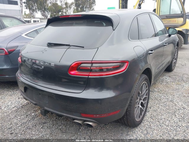 Porsche MACAN S 2018 WP1AB2A52JLB34205 Image 17