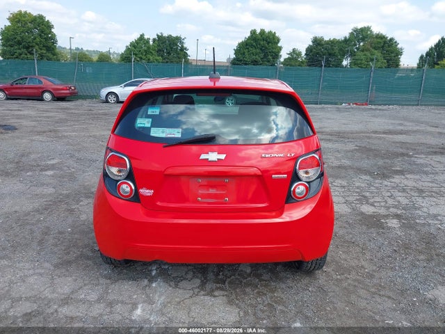Chevrolet Sonic Lt Auto 2015 1G1JC6SB1F4151243 Image 16