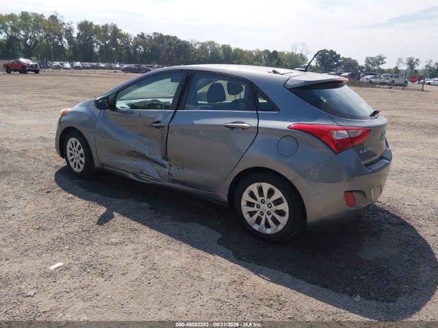 2016 Hyundai Elantra Gt მანქანა იყიდება აუქციონზე, vin: KMHD35LH4GU305958, აუქციონის ნომერი: 46002203
