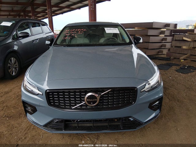 Продаж на аукціоні авто 2024 Volvo S60 B5 Plus Dark Theme, vin: 7JRL12FL8RG281185, номер лоту: 46002226