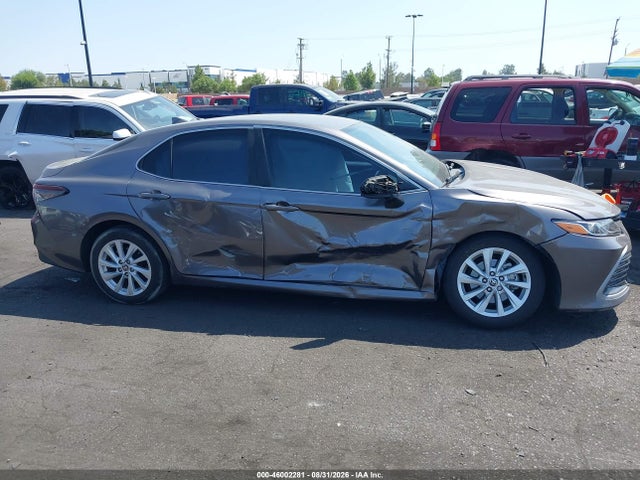 46002281 :رقم المزاد ، 4T1C11AK4PU100844 vin ، 2023 Toyota Camry Le مزاد بيع