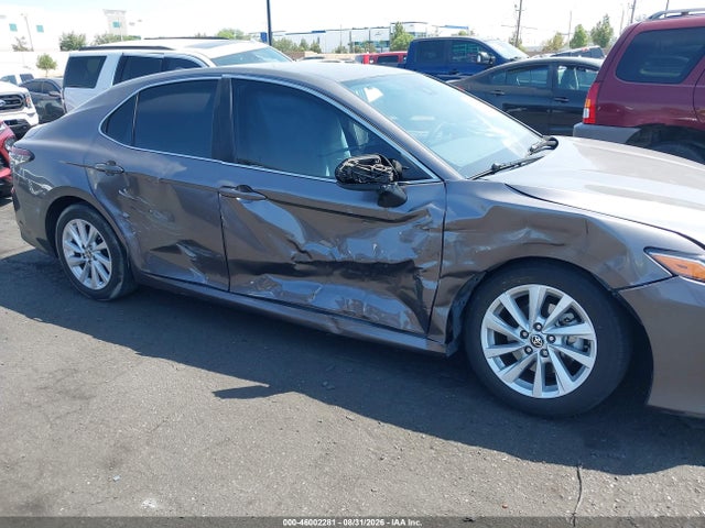 46002281 :رقم المزاد ، 4T1C11AK4PU100844 vin ، 2023 Toyota Camry Le مزاد بيع