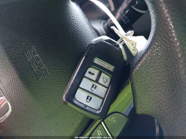 46002291 :رقم المزاد ، 1HGCR2F7XHA157335 vin ، 2017 Honda Accord Ex مزاد بيع