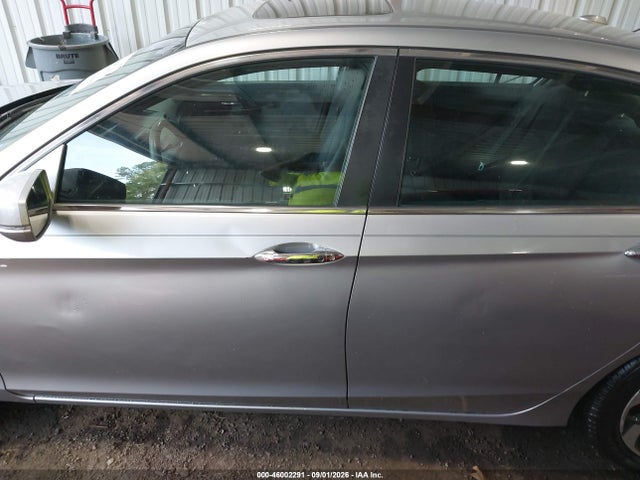 46002291 :رقم المزاد ، 1HGCR2F7XHA157335 vin ، 2017 Honda Accord Ex مزاد بيع