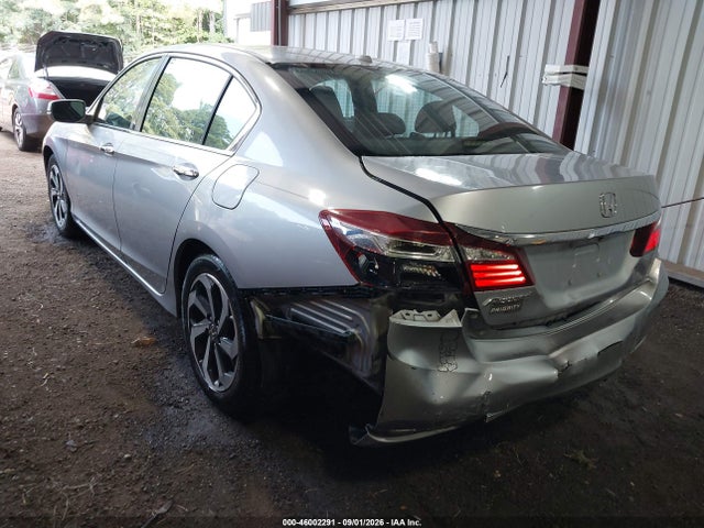 46002291 :رقم المزاد ، 1HGCR2F7XHA157335 vin ، 2017 Honda Accord Ex مزاد بيع