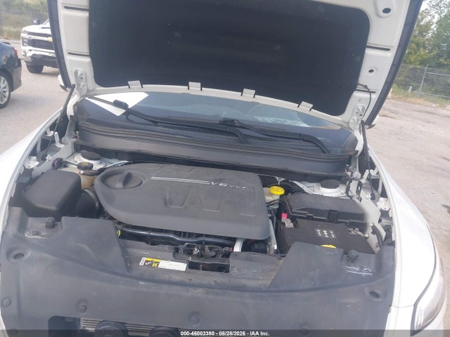 2015 Jeep Cherokee Latitude Altitude მანქანა იყიდება აუქციონზე, vin: 1C4PJMCS4FW756047, აუქციონის ნომერი: 46002380