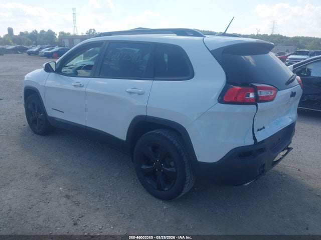 2015 Jeep Cherokee Latitude Altitude მანქანა იყიდება აუქციონზე, vin: 1C4PJMCS4FW756047, აუქციონის ნომერი: 46002380
