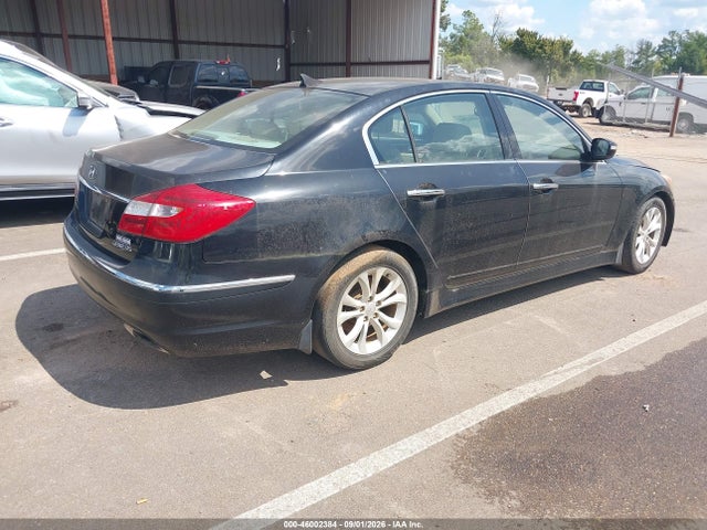 2012 Hyundai Genesis 3.8 მანქანა იყიდება აუქციონზე, vin: KMHGC4DD5CU205560, აუქციონის ნომერი: 46002384