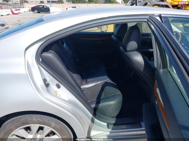 Lexus ES 300H 2015 JTHBW1GG4F2090734 Image 8