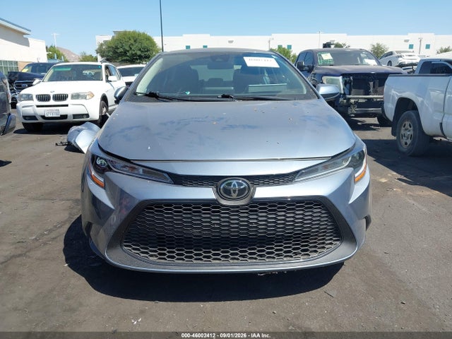 2021 Toyota Corolla Le მანქანა იყიდება აუქციონზე, vin: 5YFEPMAEXMP212175, აუქციონის ნომერი: 46002412