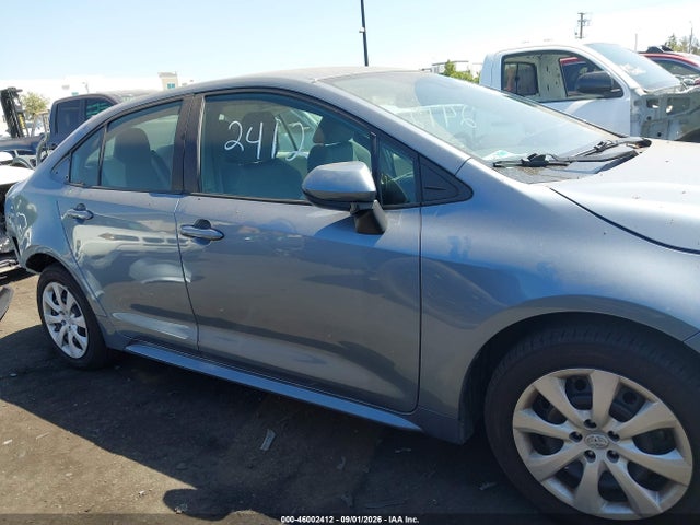 2021 Toyota Corolla Le მანქანა იყიდება აუქციონზე, vin: 5YFEPMAEXMP212175, აუქციონის ნომერი: 46002412