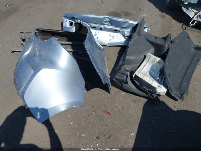 2021 Toyota Corolla Le მანქანა იყიდება აუქციონზე, vin: 5YFEPMAEXMP212175, აუქციონის ნომერი: 46002412