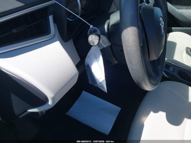 2021 Toyota Corolla Le მანქანა იყიდება აუქციონზე, vin: 5YFEPMAEXMP212175, აუქციონის ნომერი: 46002412