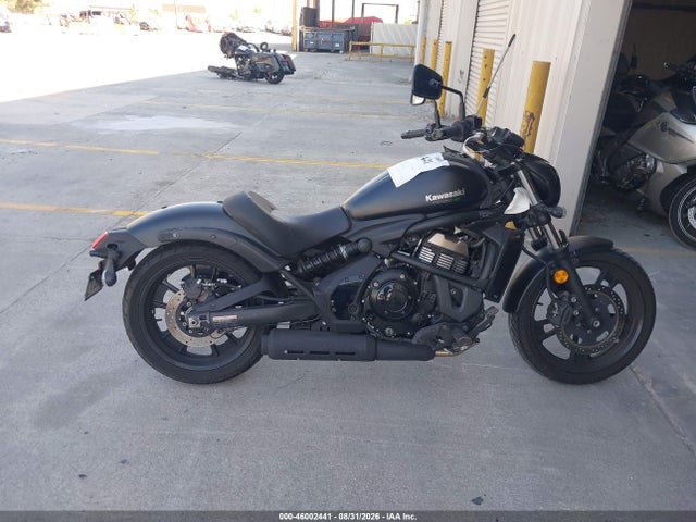 46002441 :رقم المزاد ، JKAENEC17PDA08394 vin ، 2023 Kawasaki En650 C مزاد بيع