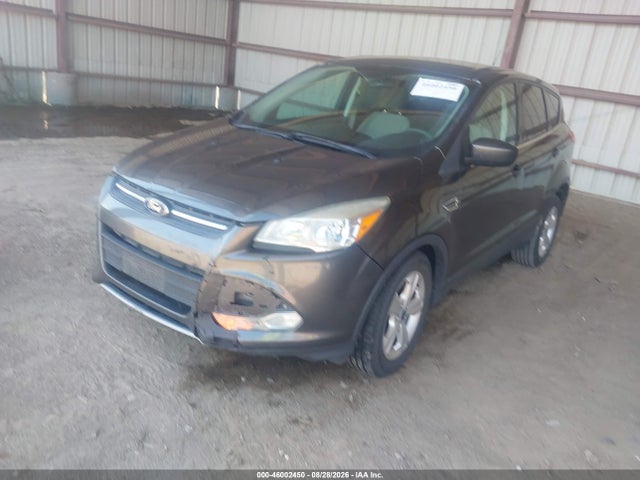 46002450 :رقم المزاد ، 1FMCU0GX7GUB41277 vin ، 2016 Ford Escape Se مزاد بيع