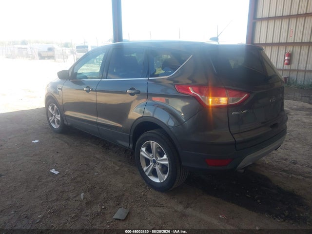 46002450 :رقم المزاد ، 1FMCU0GX7GUB41277 vin ، 2016 Ford Escape Se مزاد بيع