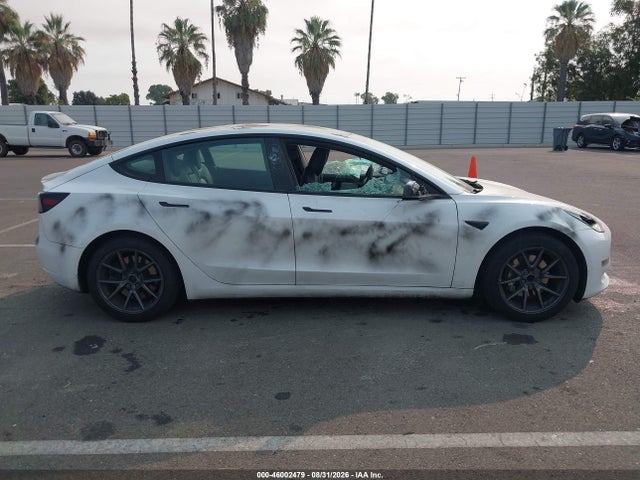 Tesla Model 3 Rear-wheel Drive 2023 5YJ3E1EA4PF396905 Image 13