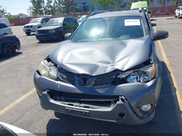 2014 Toyota Rav4 Xle მანქანა იყიდება აუქციონზე, vin: JTMWFREV0ED028107, აუქციონის ნომერი: 46002482