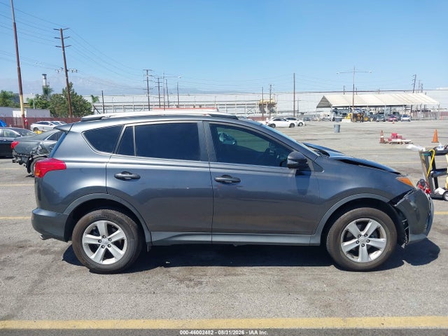 2014 Toyota Rav4 Xle მანქანა იყიდება აუქციონზე, vin: JTMWFREV0ED028107, აუქციონის ნომერი: 46002482