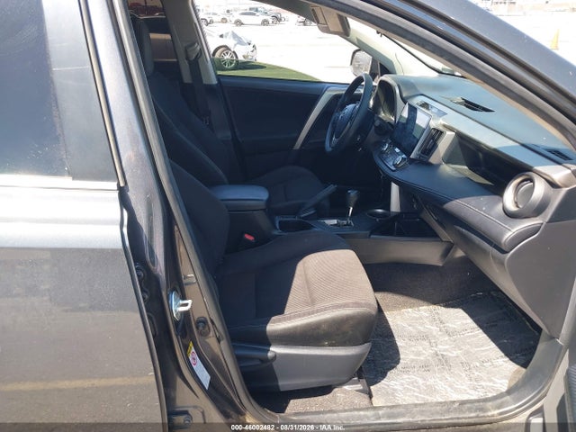 2014 Toyota Rav4 Xle მანქანა იყიდება აუქციონზე, vin: JTMWFREV0ED028107, აუქციონის ნომერი: 46002482