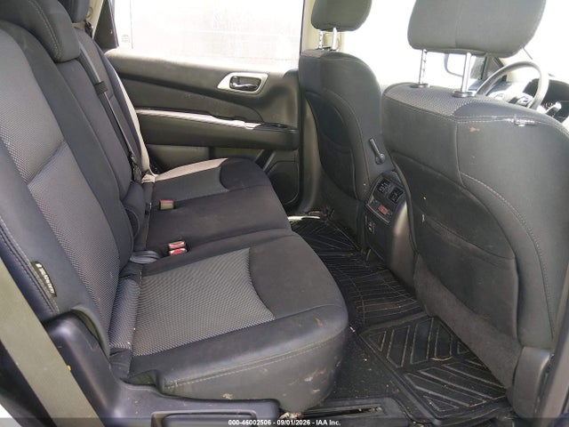 Продаж на аукціоні авто 2018 Nissan Pathfinder S, vin: 5N1DR2MN8JC671467, номер лоту: 46002506