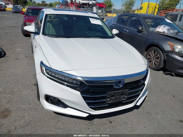 1HGCV3F90NA025697 Honda Accord Hybrid Touring