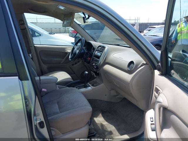 2005 Toyota Rav4 მანქანა იყიდება აუქციონზე, vin: JTEGD20V050085872, აუქციონის ნომერი: 46002518